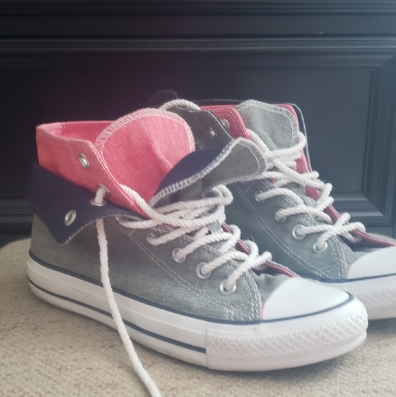 Converse pink & navy duo Size 7 - Picture 2 of 12